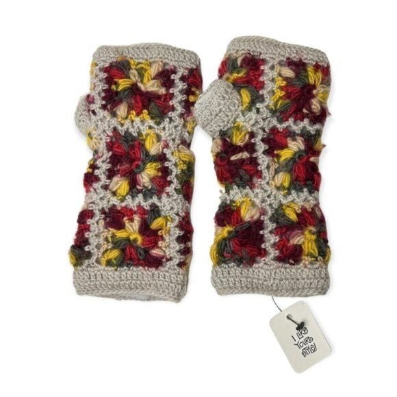 Nirvana Design  Wool Hand Knit in Nepal Hand Warmers - Picture 1 of 4